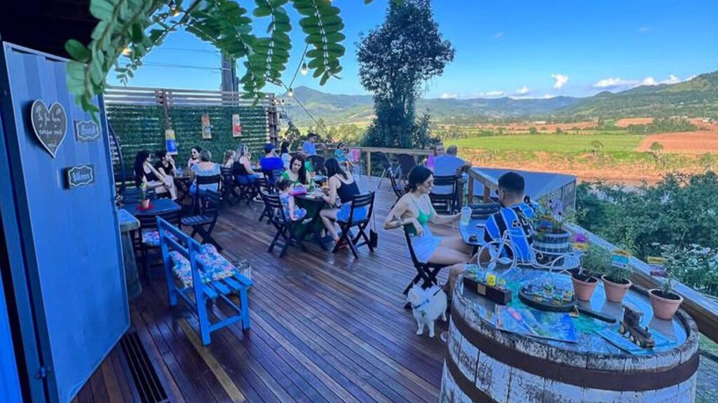 M Container Gastro Bar3