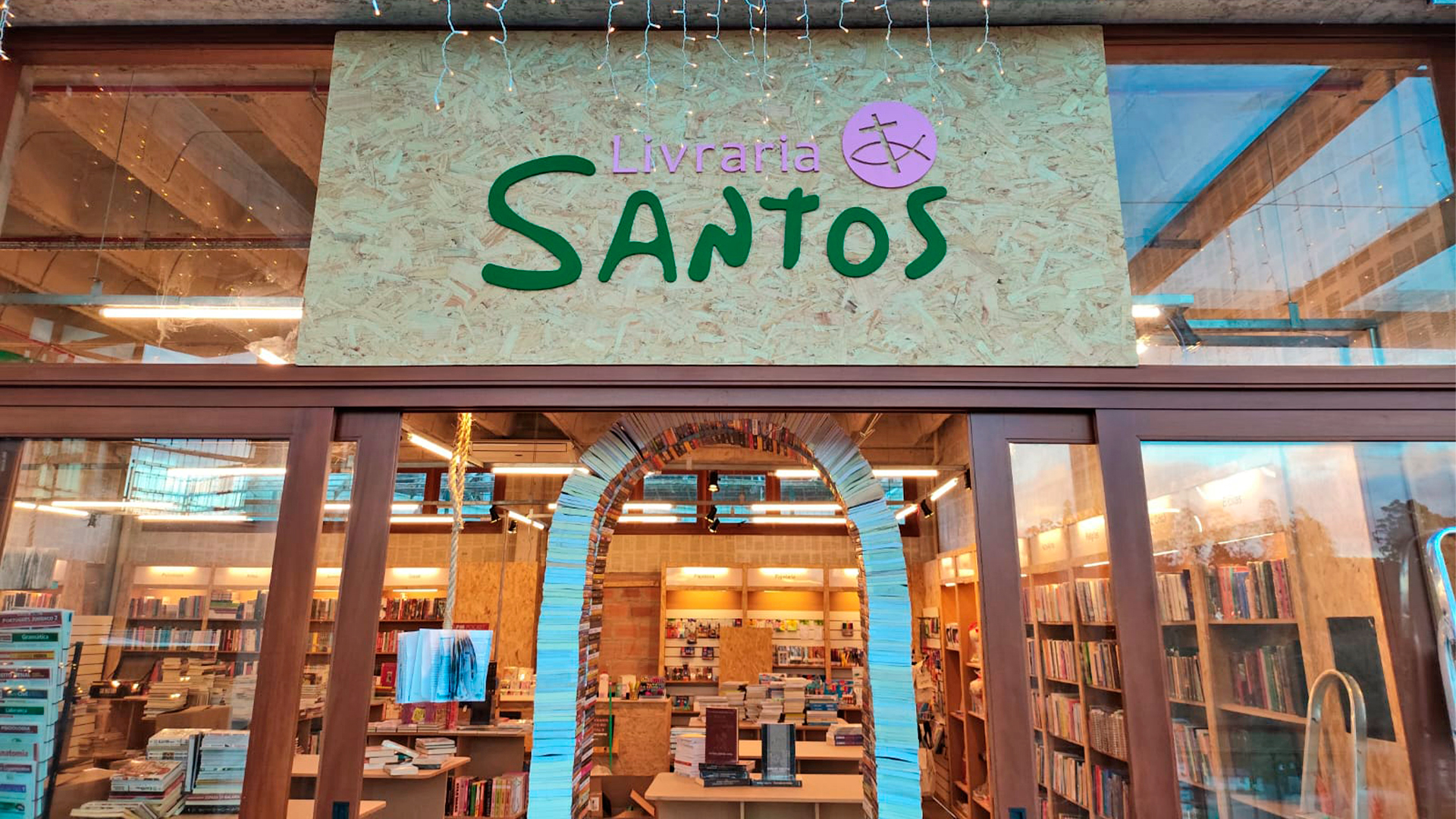 LIVRARIA SANTOS